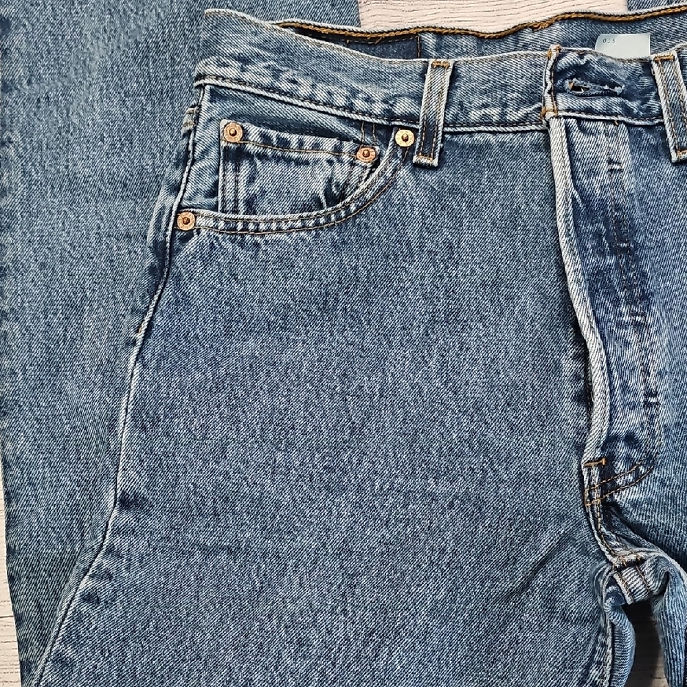 Levi's 30x32 Vintage Straight Blue Jeans, Button Up - Picture 7 of 14